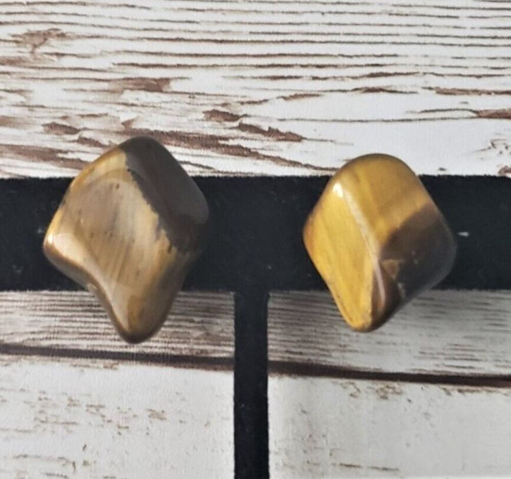 Vintage Screw On Earrings - Brown/Tan/Amber Tones